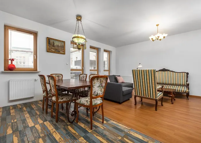 Ledochowskiej 5a By Homeprime アパート ワルシャワ