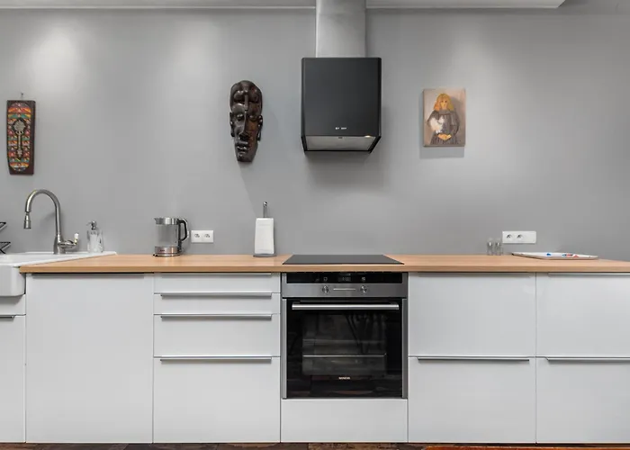 Apartment Ledochowskiej 5a By Homeprime