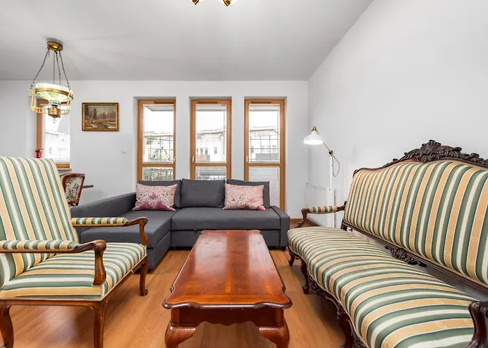 Ledochowskiej 5a By Homeprime ワルシャワ