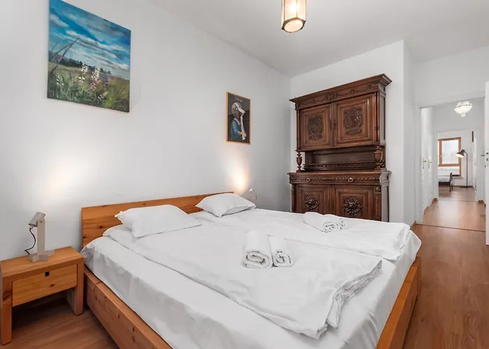 Apartment Ledochowskiej 5a By Homeprime